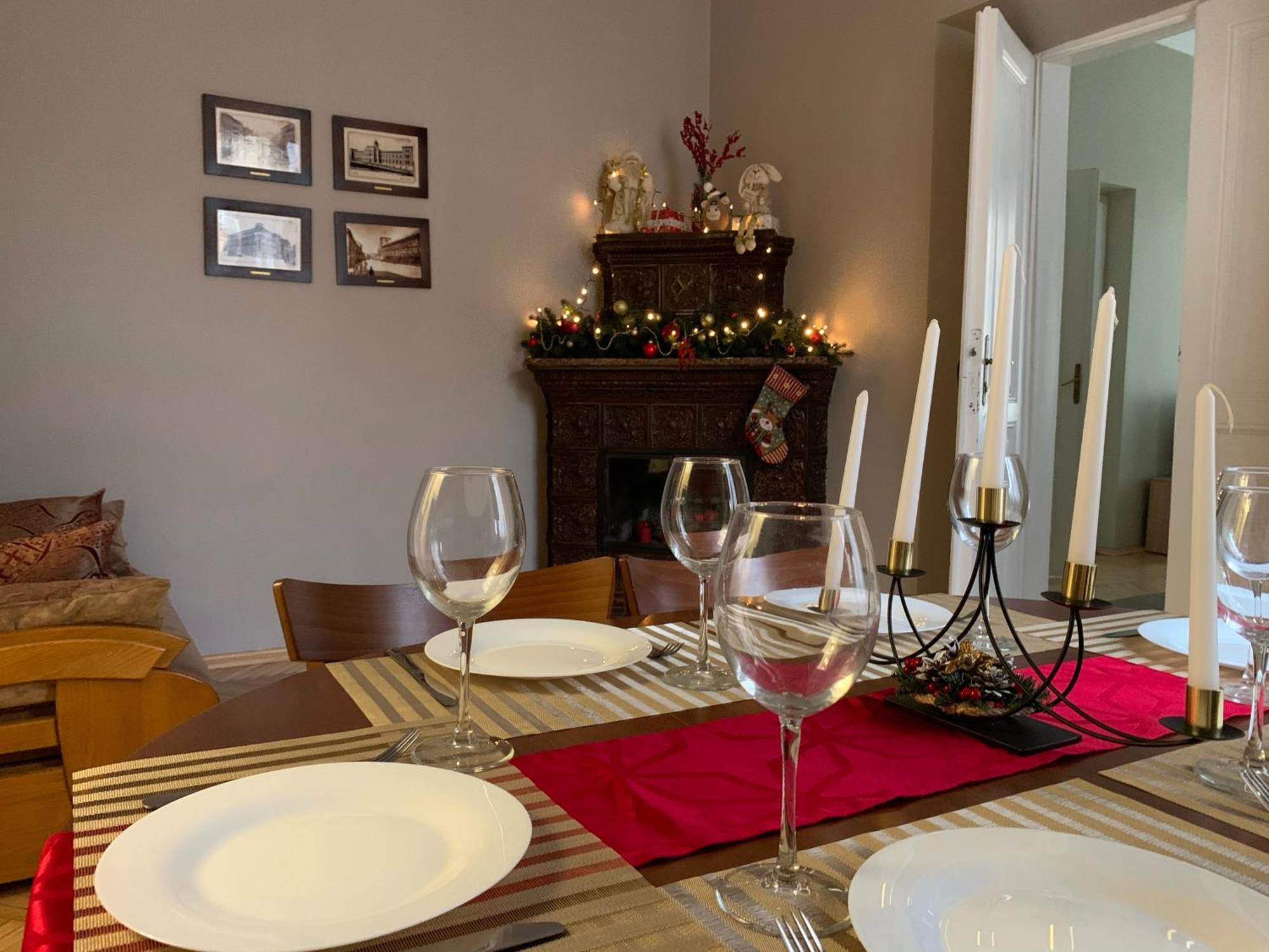 Glorious Apartment Near The Old City Lviv Exteriör bild